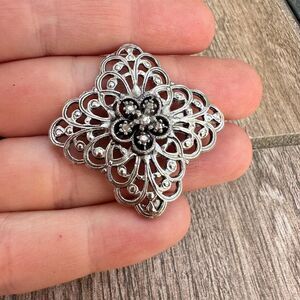 Vintage Jewelry Silver Tone Filigree Marcasite Floral Brooch Flower Pin